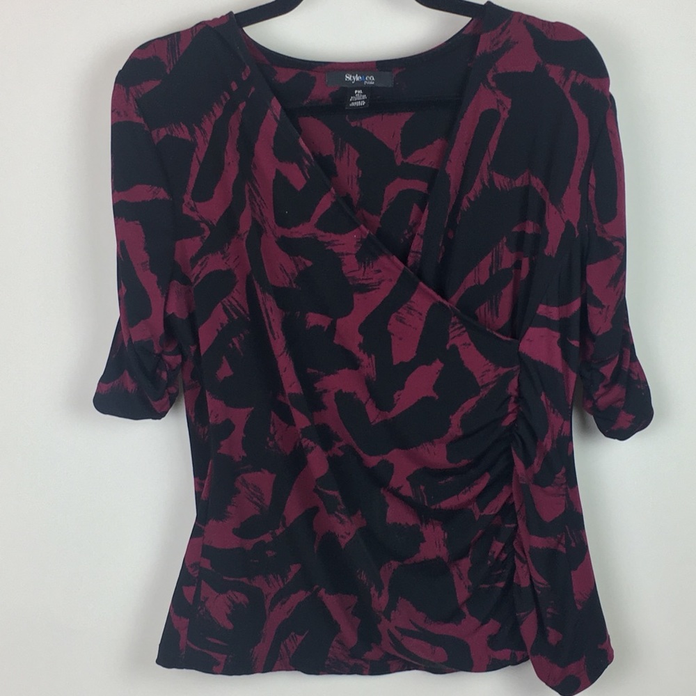 Red/Black style & co size (XL/P)